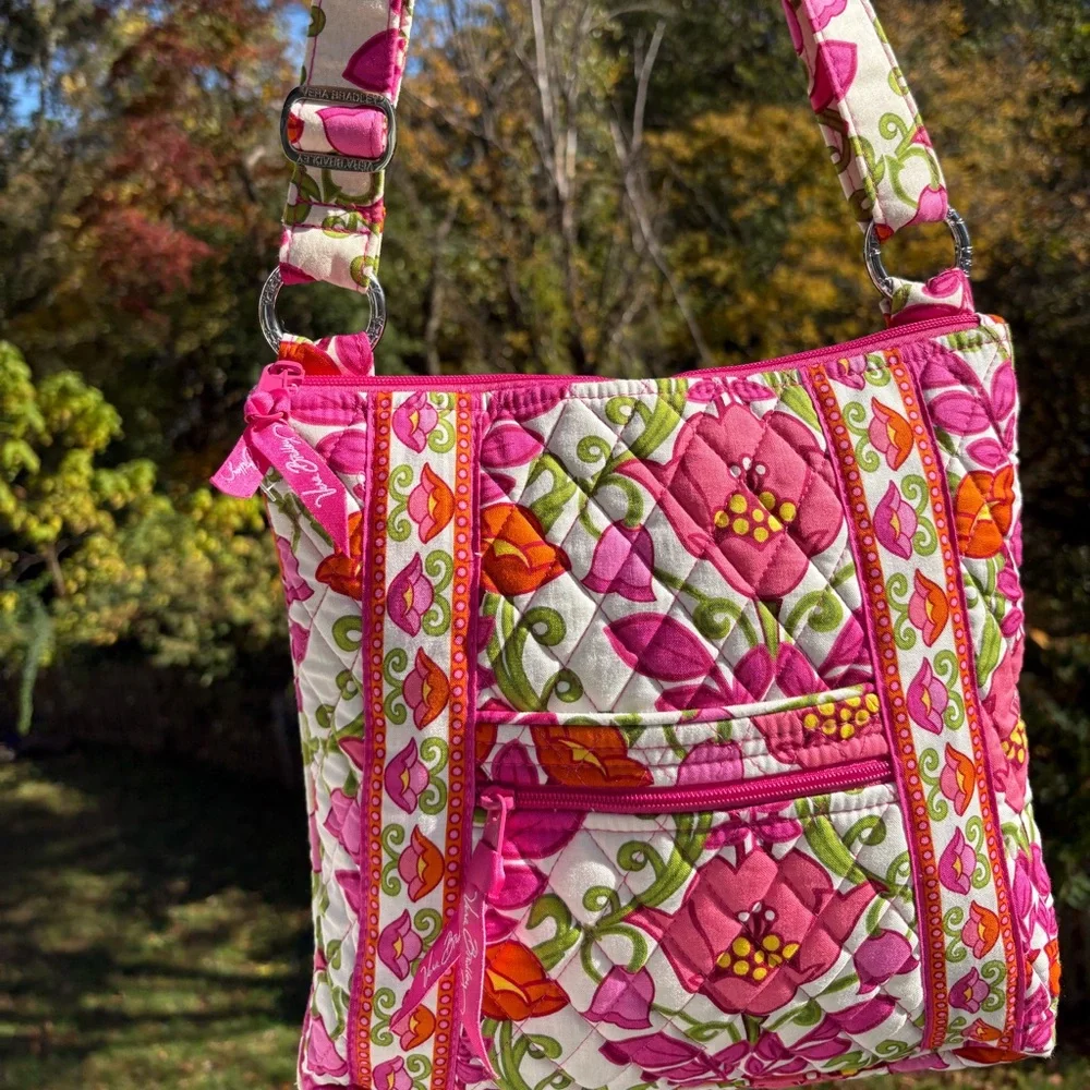 Vera Bradley Lilli Bell Crossbody - Picture 2 of 10
